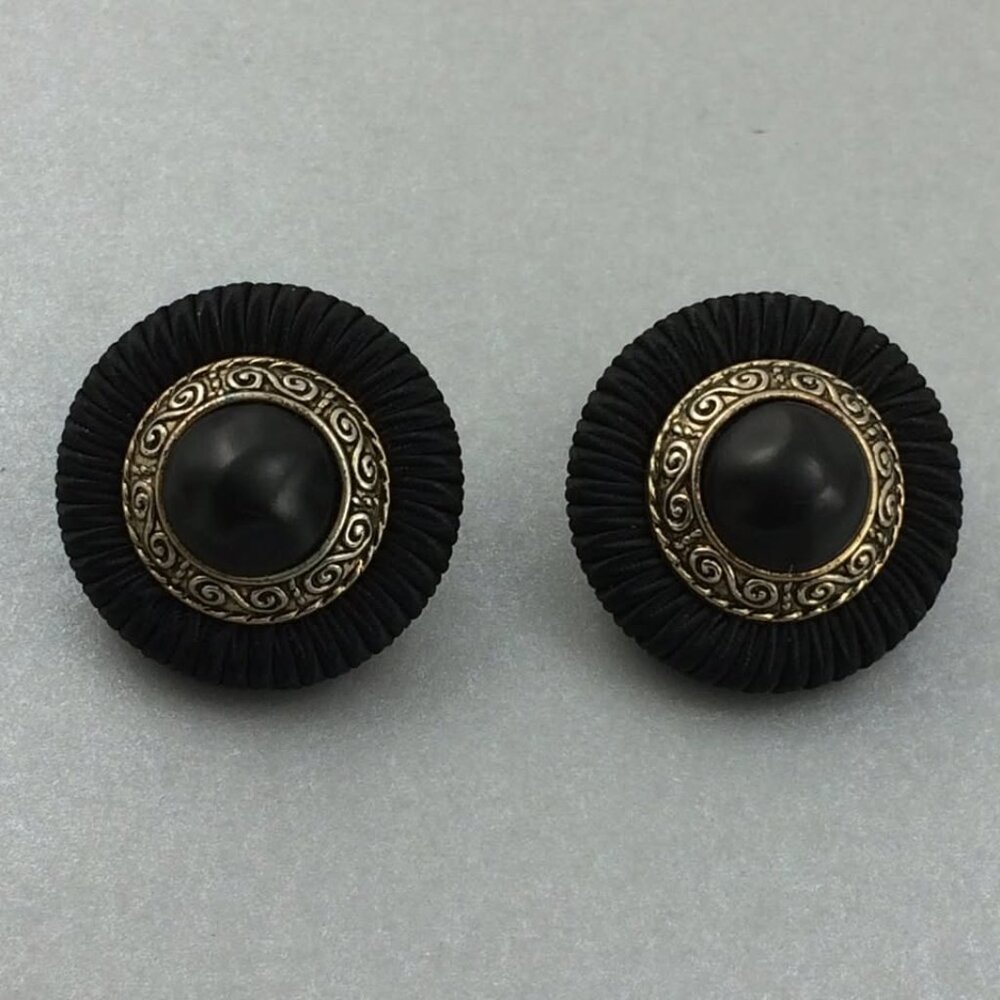 Large Vintage 80s Domed Clip-On Earrings Black Silver Metal Fabric 1980s Round